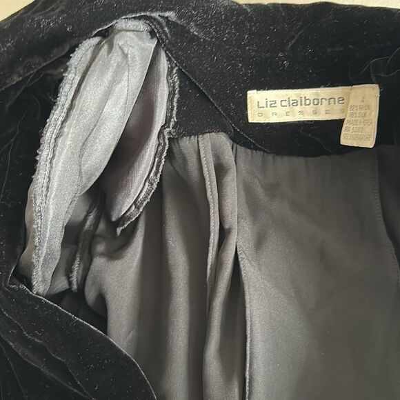 VTG 80s Liz Claiborne Black Velvet Dress Size 4 Faux Wrap Silk Bow Dark Academia - Picture 11 of 13